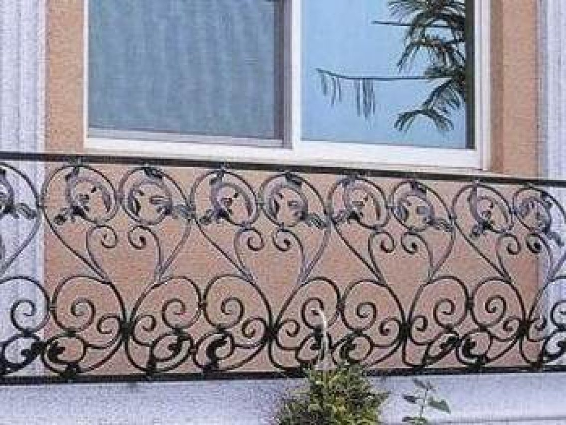 francezskie-kovannye-balkony-06