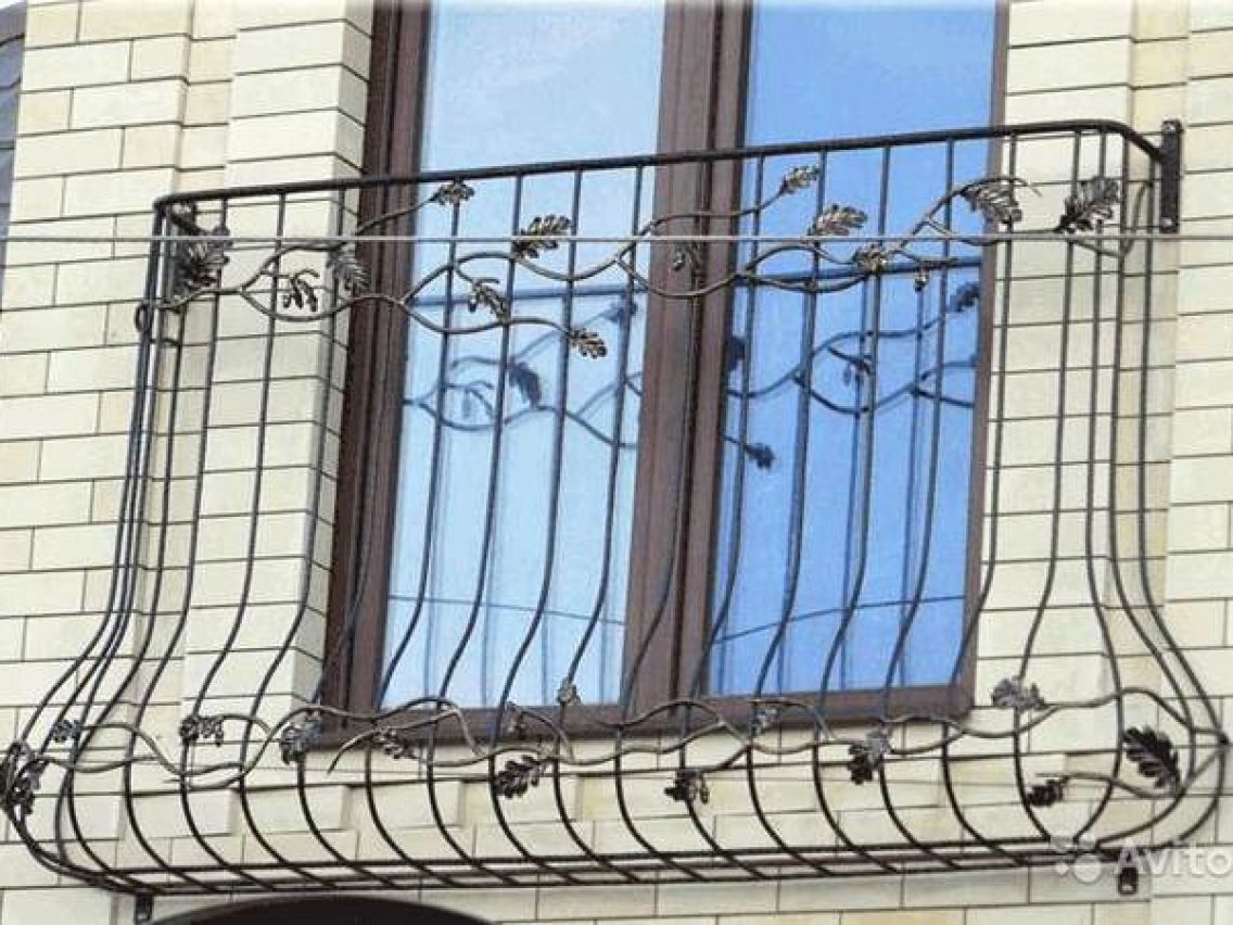 francezskie-kovannye-balkony-08